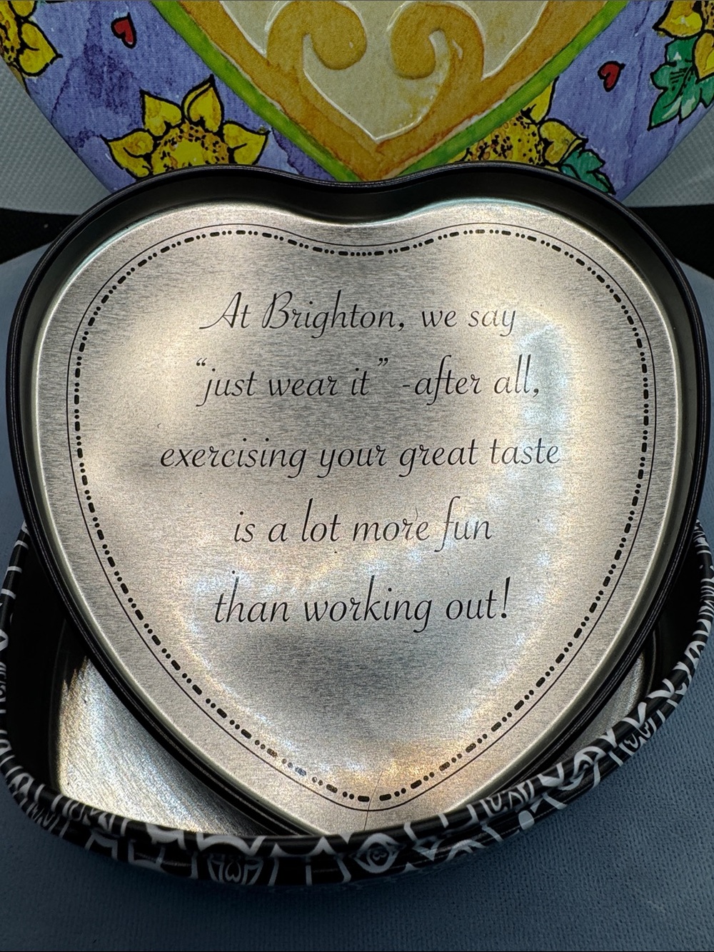 Brighton Hearts Tin set (2) - Picture 4 of 10